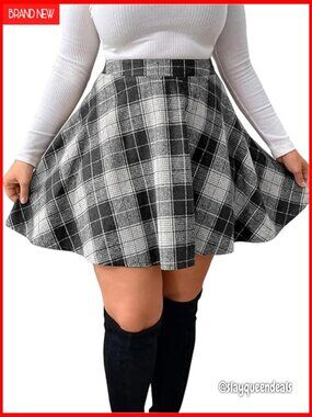 Plus Size Plaid Mini Skirt High Waisted A-Line Flare Pleated Skirt